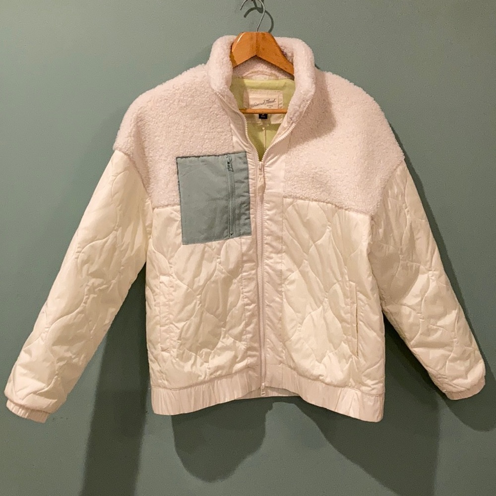 Universal Tread Jacket